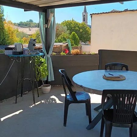 D'hotes & Jacuzzi - A L'ombre Des Amandiers