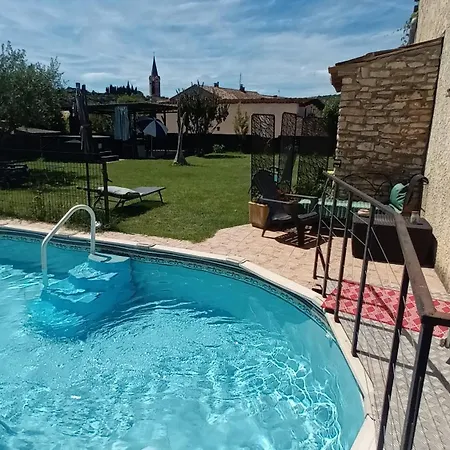 D'hotes & Jacuzzi - A L'ombre Des Amandiers